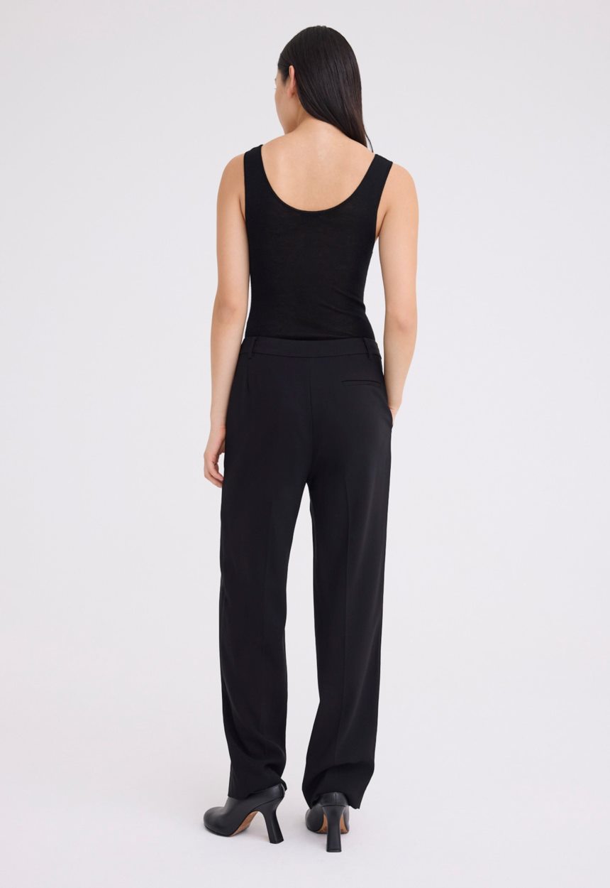 Jac + Jack Dolan Tailored Suit Pant - Black